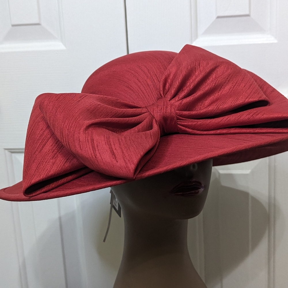 Millerney Hat Collection - Picture 10 of 13